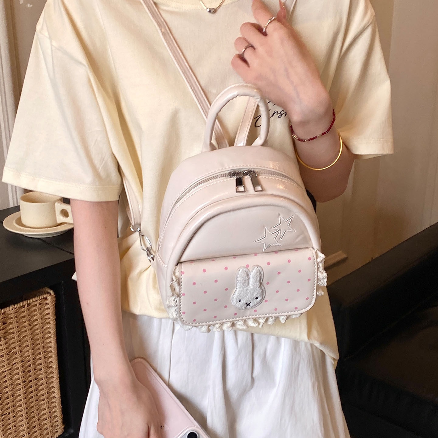 Cute conejo mini ultrafuego 2026 mochila de alta belleza mochila de mujer versátil tarjeta de verano de la escuela de aire nuevo