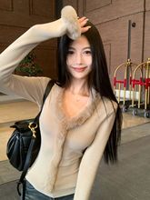 感V领拼接毛领打底衫内搭女秋冬新款chic设计感修身长袖低领上衣