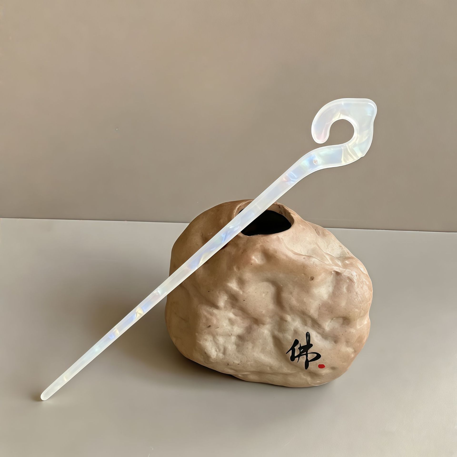 Acetic acid hairpin 06