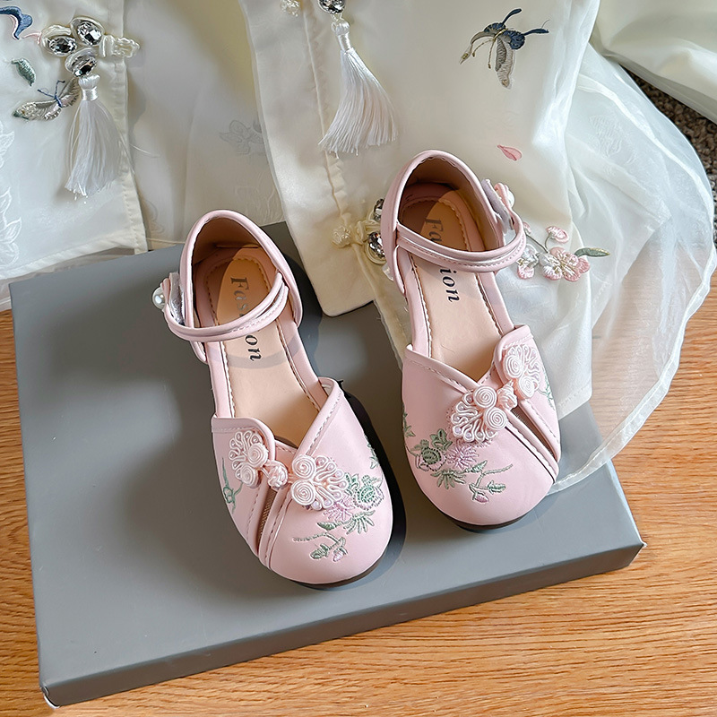 Sandalias para niñas Zapatos Hanfu para niños bordados de estilo chino 2025 verano nuevo estilo Baotou niña zapatos de cuero de princesa de estilo antiguo