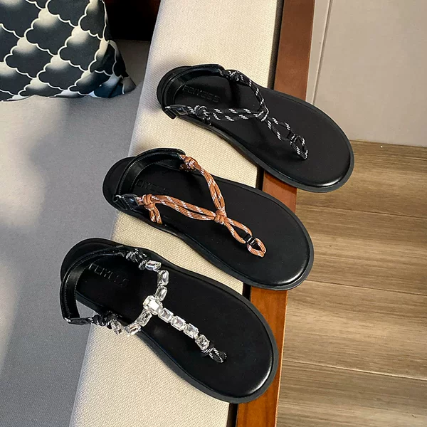 Sparkling Rhinestone Flat Sandals 2026 Summer New Style Flip-Flops with Braided Straps and Soft Soles, Fashionable Roman Shoes for Women
