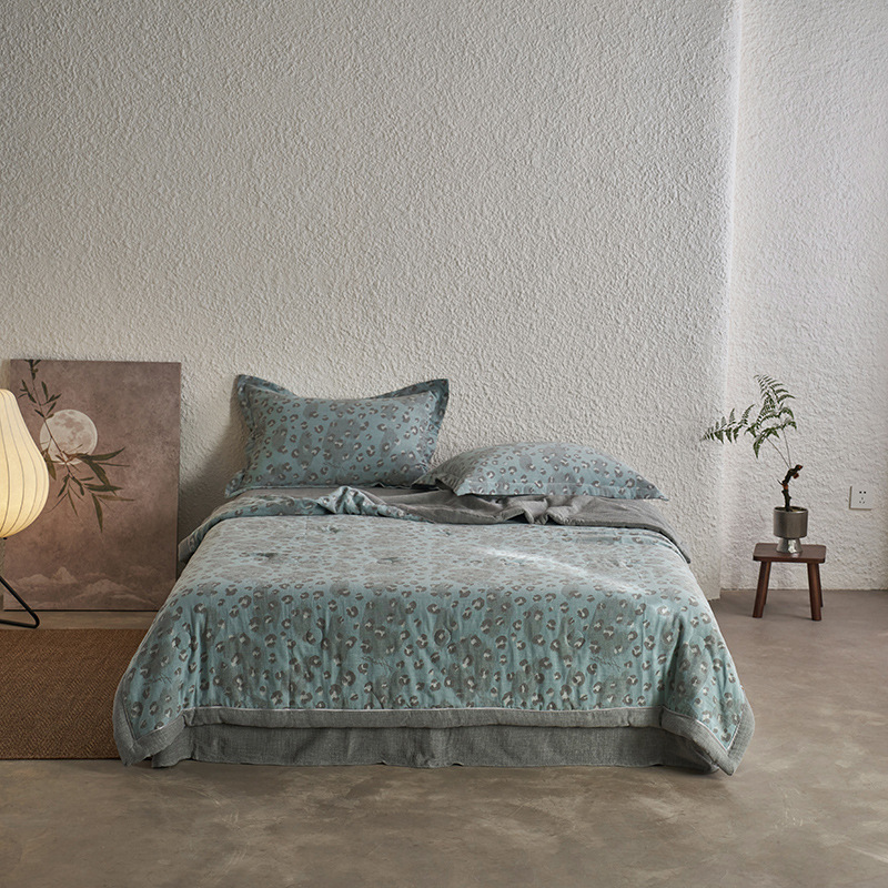 화려한 표범 녹색