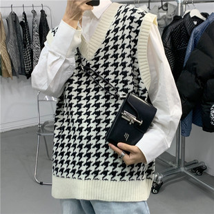 Houndstooth V-neck Knitted Vest Men's Spring and Autumn Stacked Sleeveless Vest Design Niche American Retro Sweater