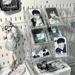 透明なバーのアクリルの多層は重ね合わせることができます。