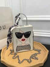 墨镜美女斜挎包法式时尚洋气手提小包包女都市女郎个性盒子小方包