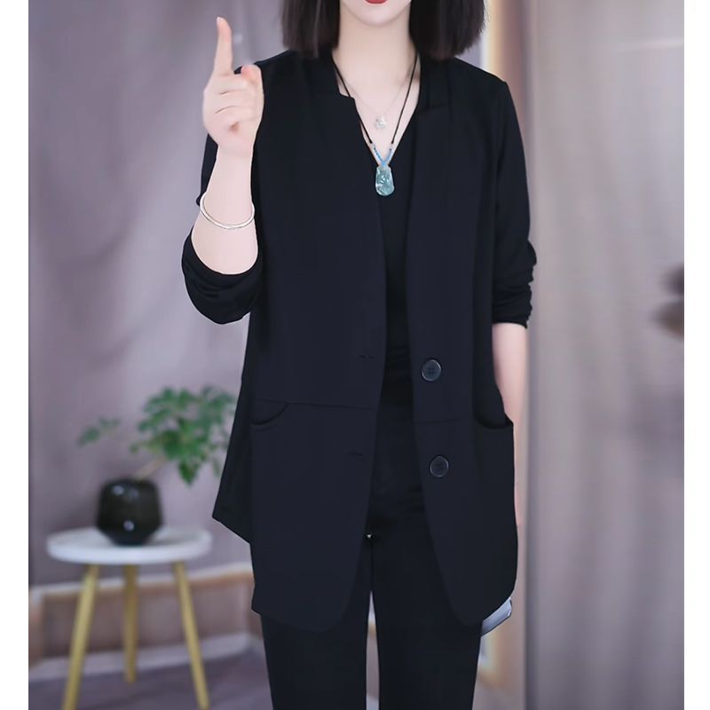 高档洋气质妈妈黑色大码外套女春季新款时尚宽松百搭遮肉显瘦风衣|undefined