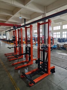 Manual hydraulic forklift stacker semi-electric lifting truck hand-pushing lifting ground cattle small forklift lift