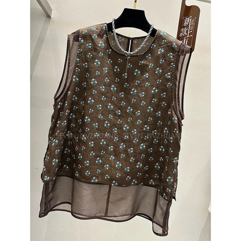 High-end European-style summer new collection: fashionable and versatile round-neck, small floral print, sleeveless shirt with a faux two-piece design for women High-end European-style summer new collection: fashionable and versatile round-neck, small floral print, sleeveless shirt with a faux two-piece design for women