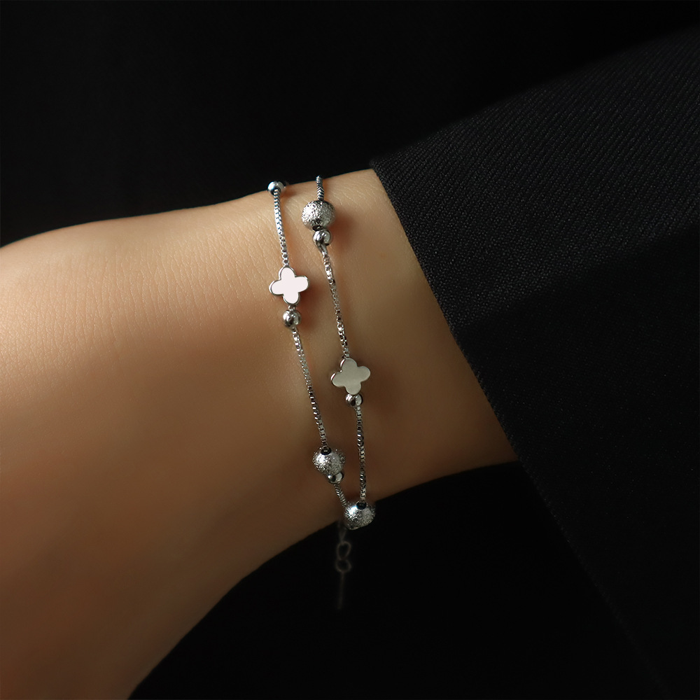 Double-Layer Round Bead Four-Leaf Clover Bracelet for Women in Autumn, Japanese and Korean Stylish, Sweet and Versatile Ins Lucky Flower Turns into Good Luck Bracelet