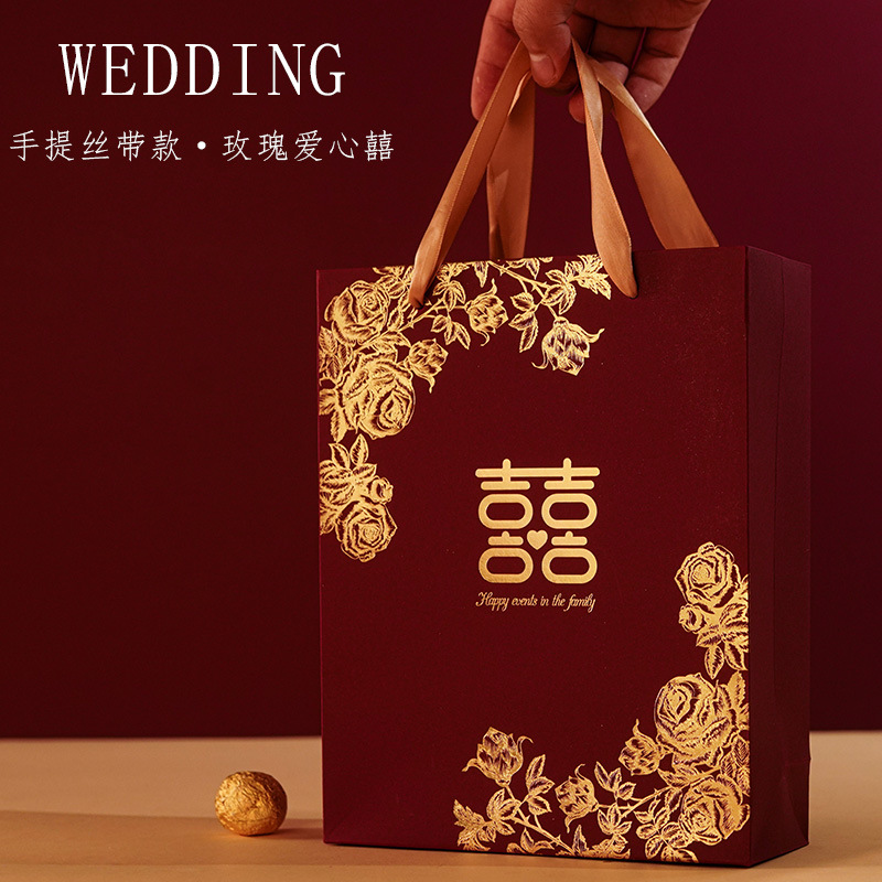 Portable ribbon-rose love heart