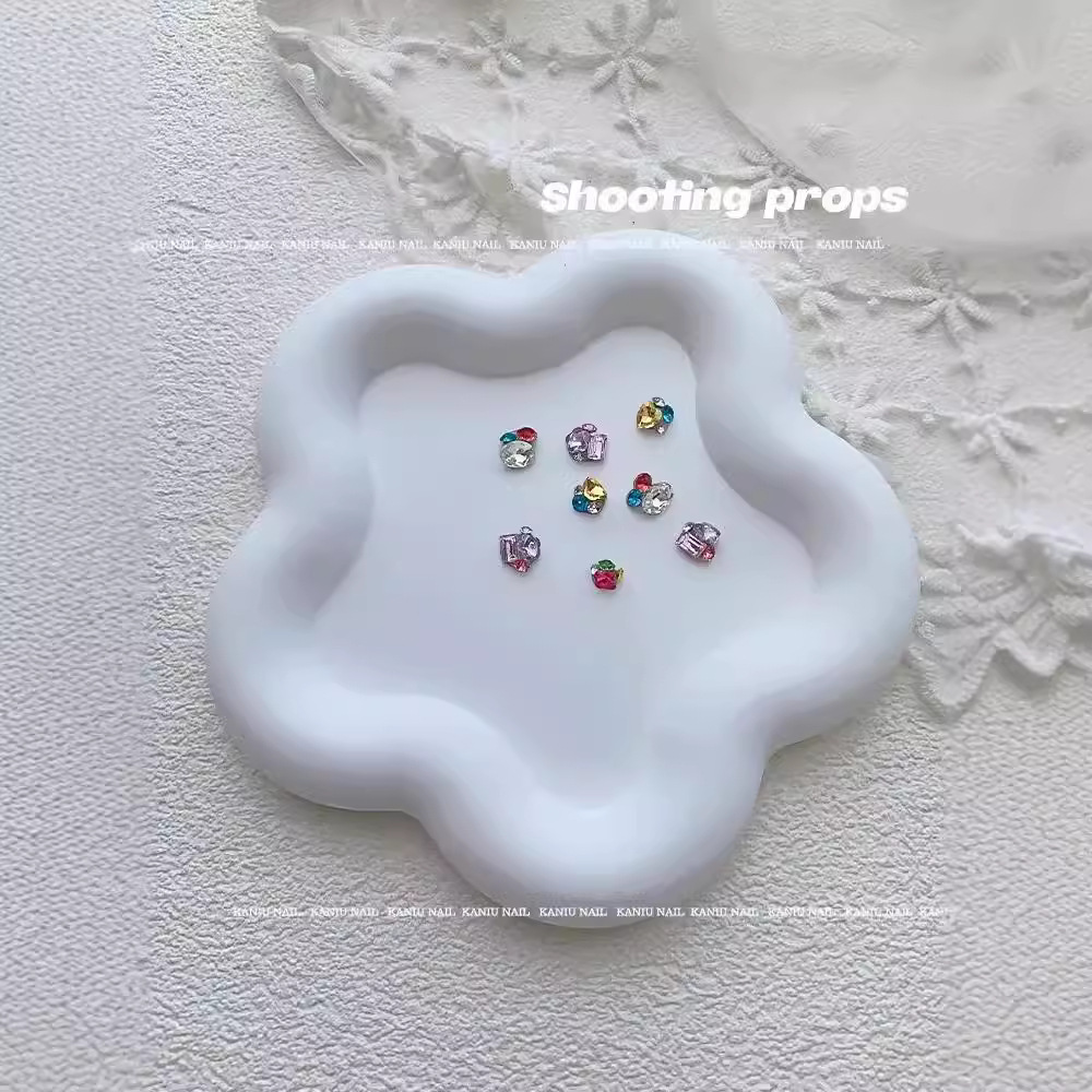 Artículo de manicura accesorios fotográficos in blanco mate red joyas bandeja de almacenamiento atmósfera tela de fondo decoración de fotos