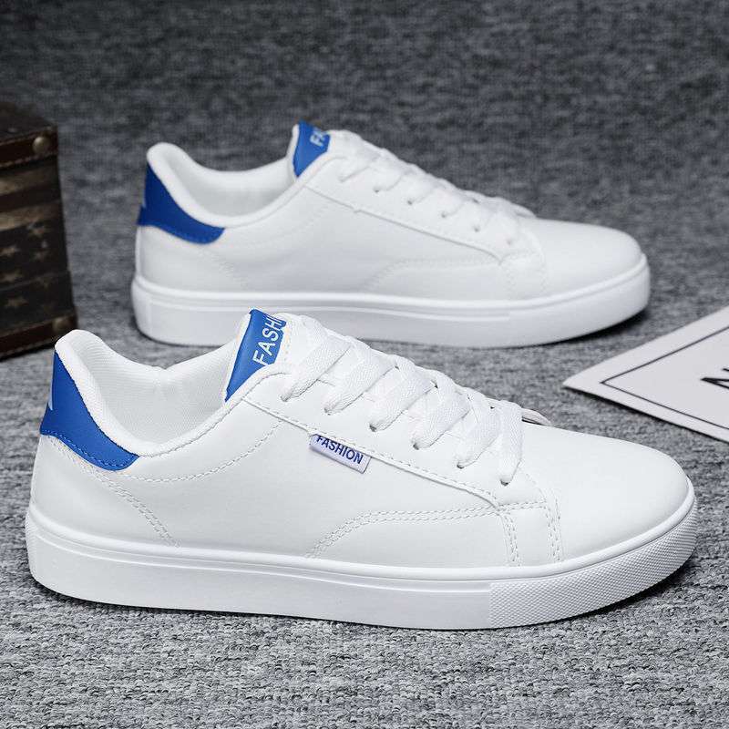 Zapatos blancos pequeños, zapatos de todo fósforo transpirables y desodorantes de verano para hombres, zapatos de tabla coreanos atractivos de moda para hombres, zapatos casuales planos bajos