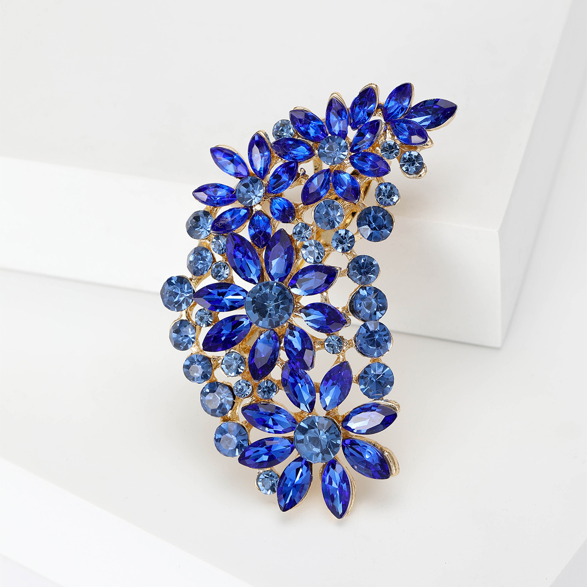 31g Weight Rhinestones Inlay Material Brooches Classification Holiday Occasion Alloy Material Flower Pattern Women's Gender Inlay Design Elegant Style Elegant Pin Flower Alloy Inlay Rhinestones Women's Brooches 9
