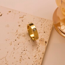 跨境热销时尚简约三钻三钉钛钢18k金戒指轻奢气质ins指环手饰批发