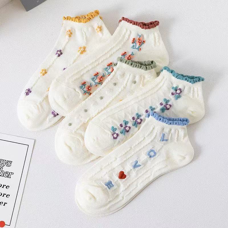Calcetines invisibles de primavera y verano, blancos de mujer, todo fósforo, viajes diarios, calcetines de cintura baja, calcetines de barco, calcetines al por mayor