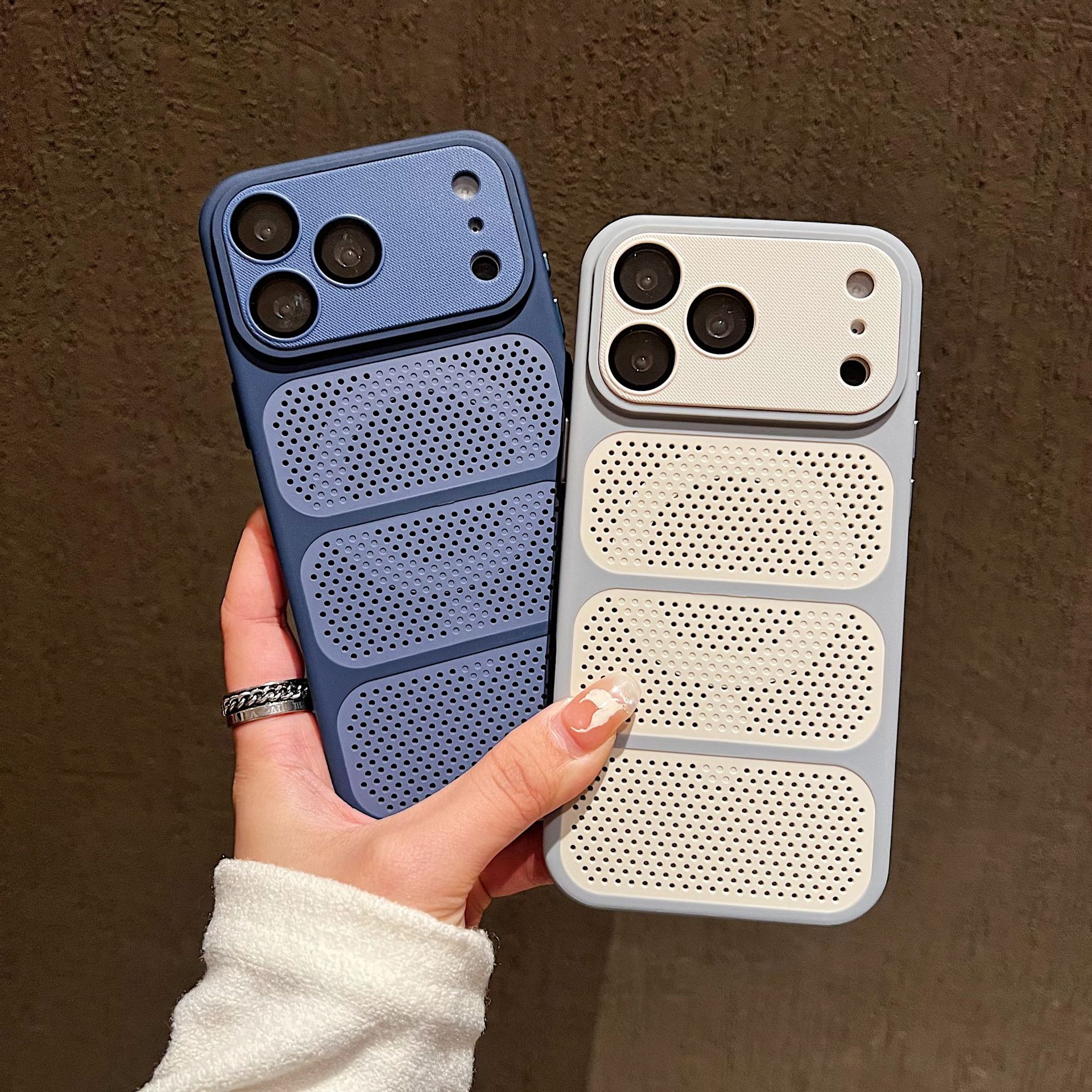 Nueva escalera de absorción de calor de dos colores para iPhone17 película de lente para teléfonos móviles Apple 15 cubierta protectora a prueba de caídas
