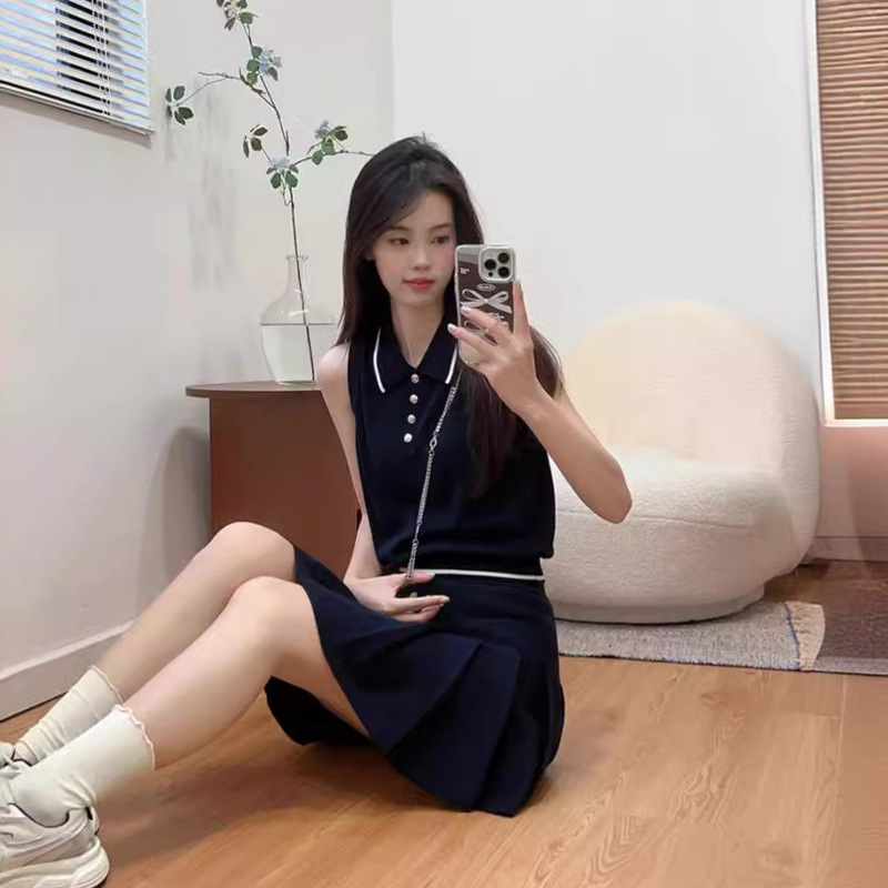Cr Versatile Polo High-Waisted Quick-Dry Yoga Training Shirt Loose Sleeveless Knit Tank Top for Women, Japanese and Korean Casual Style Cr Versatile Polo High-Waisted Quick-Dry Yoga Training Shirt Loose Sleeveless Knit Tank Top for Women, Japanese and Korean Casual Style
