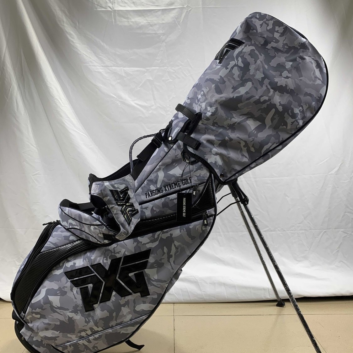 Portable Waterproof Stand