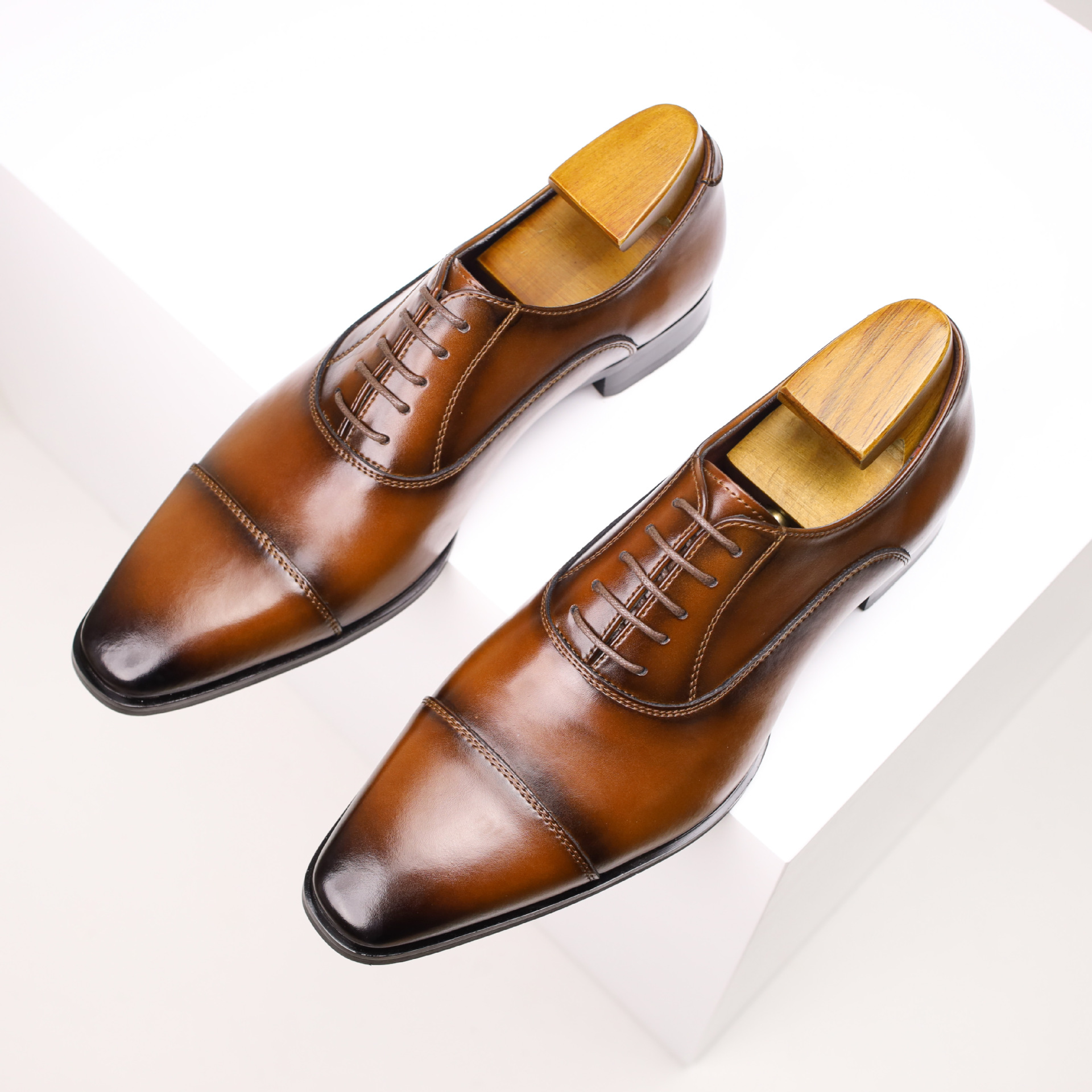 Men’s Hand Burnished Cap Toe Oxford Shoes, Gradient Brown Genuine Leather Formal Wedding Business Dress Shoes_vogvips.com