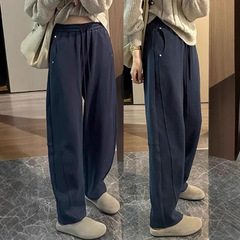 大码弯刀卫裤女秋季显瘦宽松休闲运动直筒阔腿裤胖mm香蕉镰刀裤子