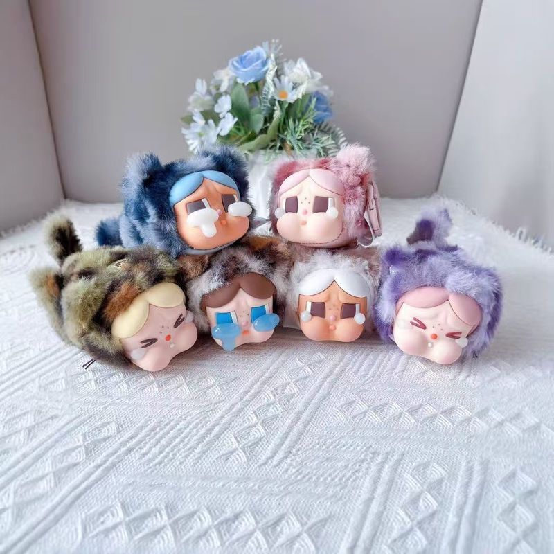 国境を越えた新製品 CRYBABY ヒョウ猫シリーズ ビニールぬいぐるみペンダント キーホルダー ブラインドボックス ギフト|undefined