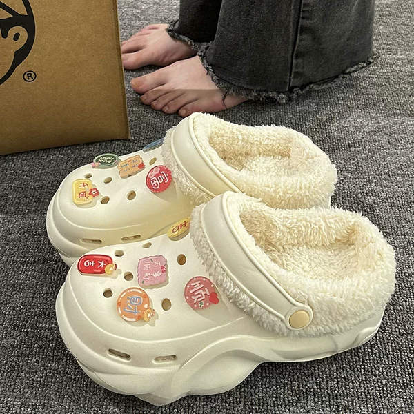 White, fleece, keep warm