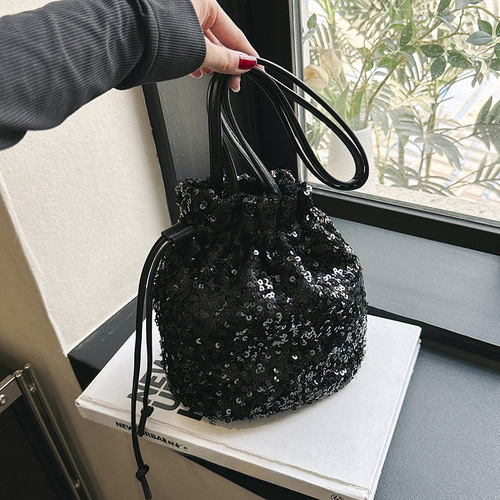 Women's Korean Version Shoulder Bag with Detachable Strap, Bucket Bag, Drawstring Gift Bag,  New Fashion Women's Bag