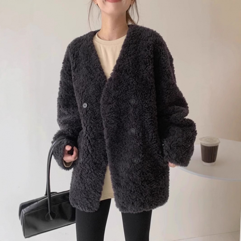 韓国風100%羊毛Vネックミドル丈粒状ベルベットコート レディース 2025冬 ラムウールファー一体型コート