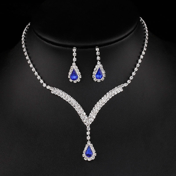 Pendant drop-shaped