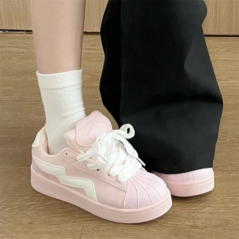 Zapatos de pan de cabeza de conchas rosadas para mujeres ins2026 primavera y verano zapatos universitarios casuales deportivos retro