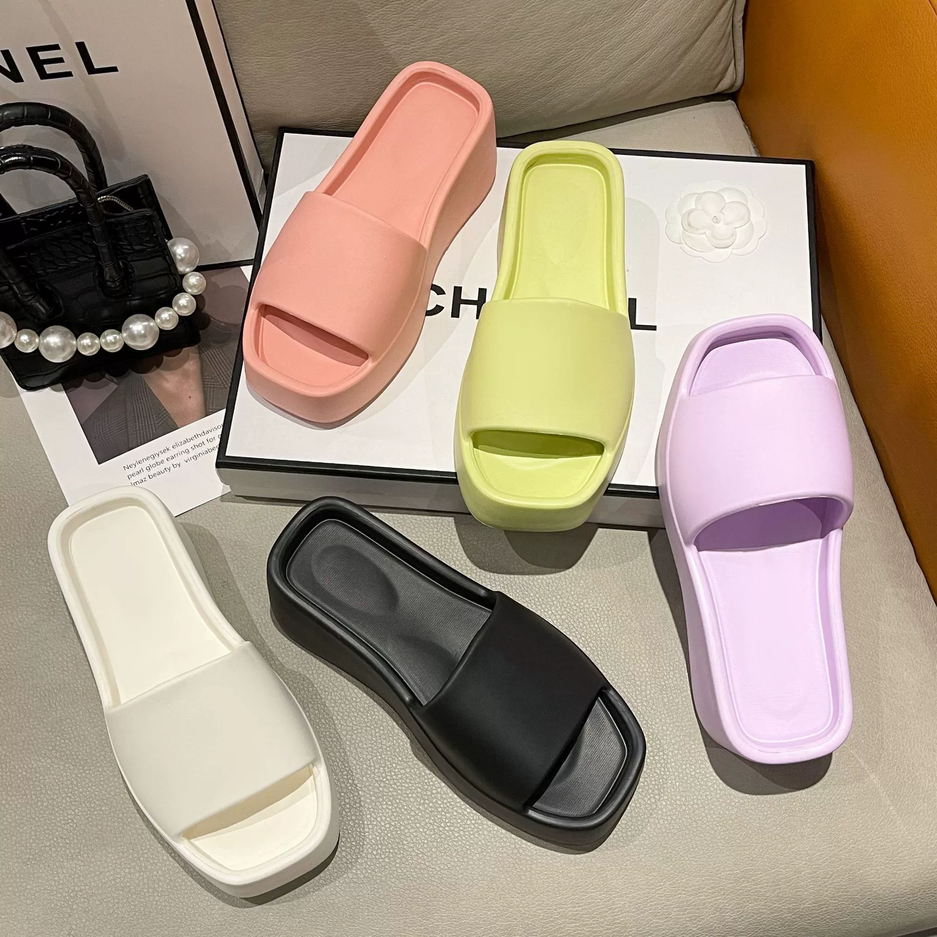 2023 новые EVA тапки на каблуках с толстым дном увеличены, модная пара дикая летняя трансграничная спотовая