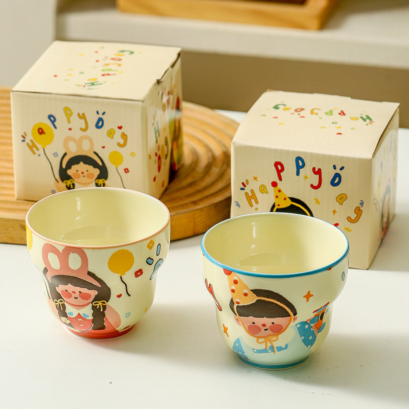 Ceramic Cups for a Family of Four, Cute Kidsren's Breakfast Cups, Tableware, Cartoon High-Looking Family Water Cups and Mugs