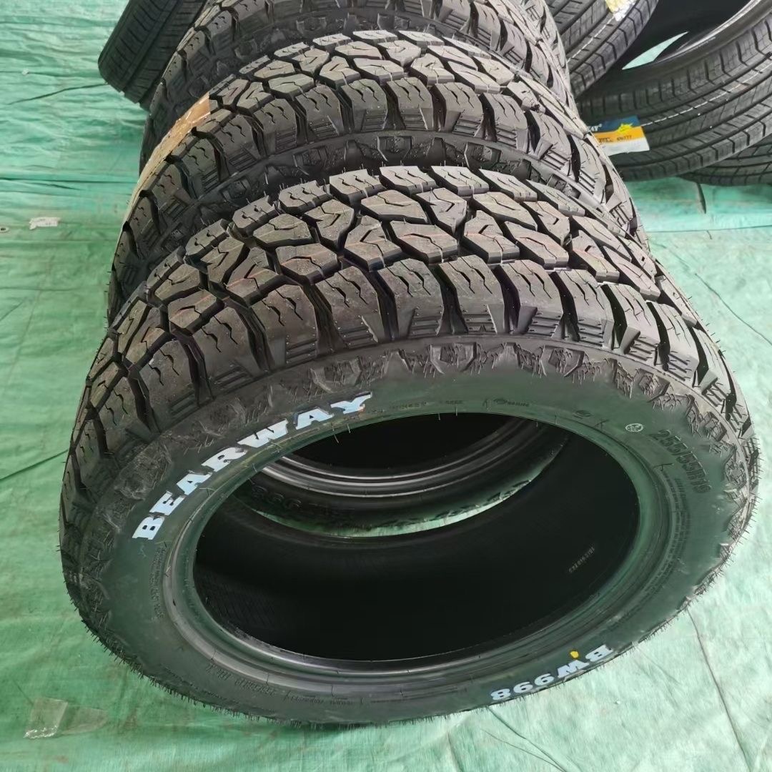 Off-Road Tires 215/235/245/265/65/70/75R15R16R17 Pickup Truck Tires At/Mt Tires