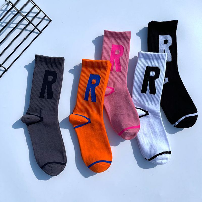 Big Sale Special Price Socks for Men and Women Trendy Brand European and American Street Sports Hip-Hop Skateboard Mid-Tube Big R Preppy Style Long Cotton