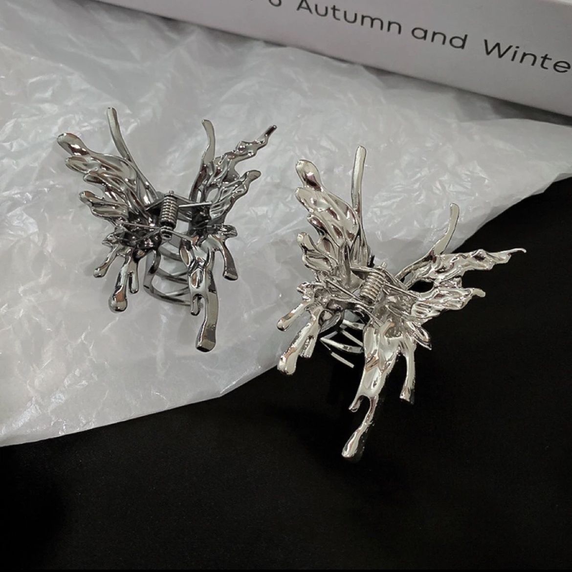 Liquid Metal Butterfly Hair Clip for Women, Half-Ponytail Hair Clip for Back of Head, Small Shark Clip Hair Holder, Hair Accessory