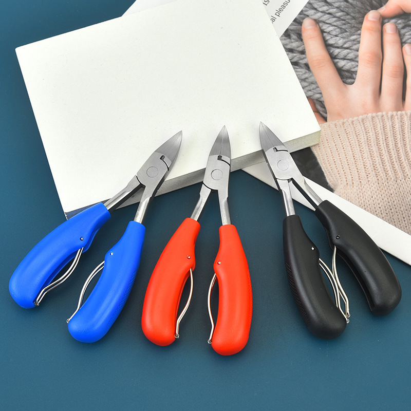 Exfoliating manicure tools set for manicure