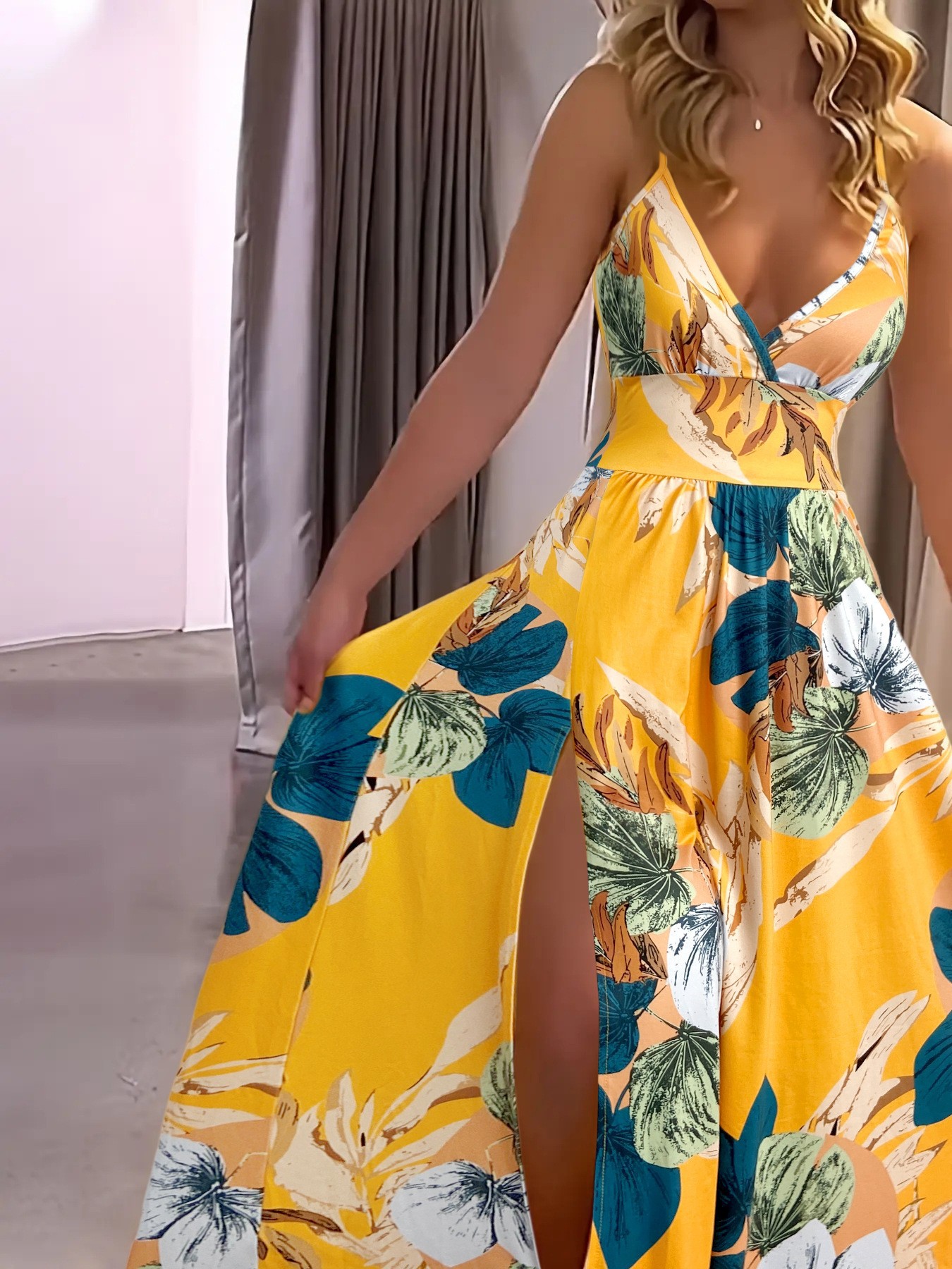 Women's Summer V-Neck Strappy Dress