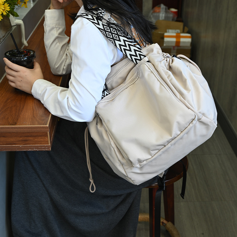 Versatile Cradle Bag, Travel Storage, Women's Backpack, Multi-Functional Mommy Bag, Lightweight Cross-Body Shoulder Bag for Walking When Going Out