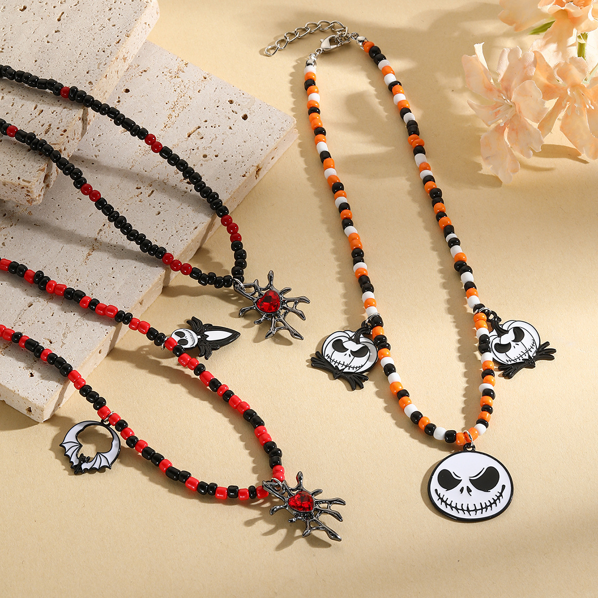 11g Weight Zinc Alloy Pendant Material Pendant Necklace Classification Seed Bead Chain Material 1 Piece Quantity Festival, Street Occasion Zinc alloy Material Halloween Festival Pumpkin, ghost, Skull Pattern Unisex Gender Hip-Hop, Streetwear Style Hip-Hop Streetwear Pumpkin Ghost Skull Zinc Alloy Beaded Necklaces Halloween Wholesale 1
