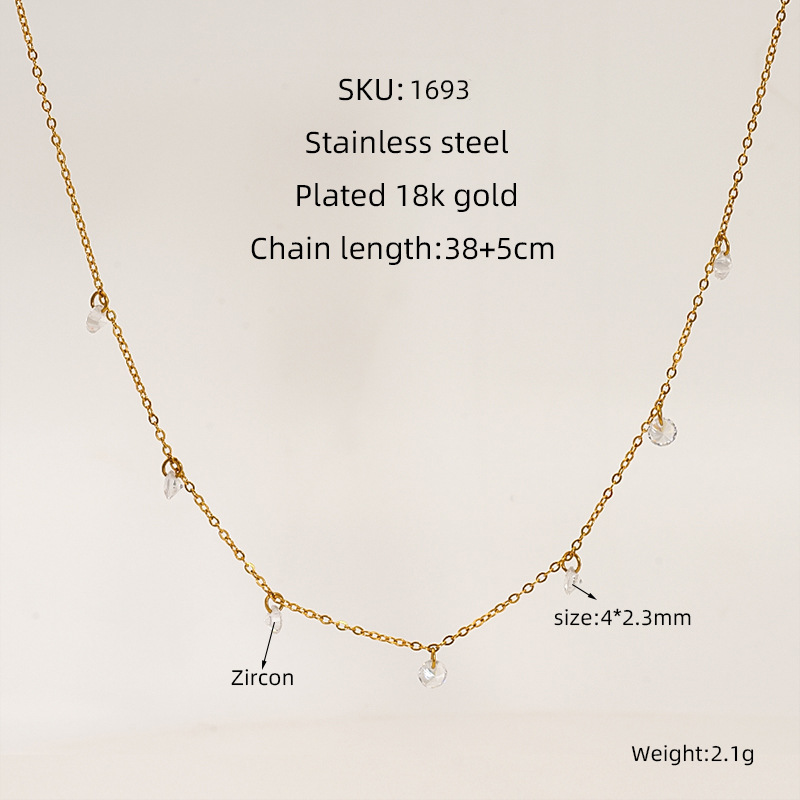 Europa y América no se desvanecen collares de moda de titanio de acero dorado collar de zircon personalidad femenina ligera lujosa cadena de zircon universal clavícula