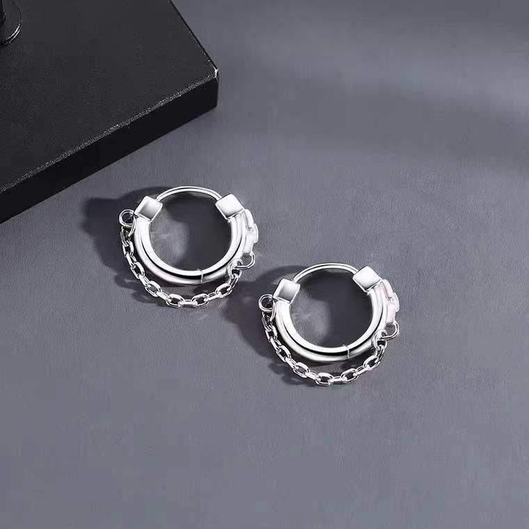 2023 pendientes de alto grado INS de los hombres pendientes de moda personalidad sola oreja hebilla diseño sentido nicho pendientes de los hombres