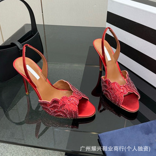 2026�ļ��¿���Ƭ�b���߸���ЬŮ�r�КW������¶ֺ��Ь