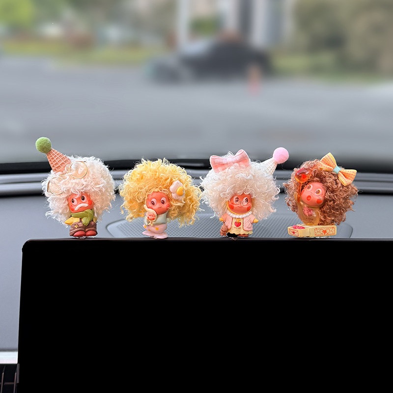 2026 New Model Star-Shaped Car Dashboard Decoration Screen Display Car Interior Decoration Cute Doll for Girls