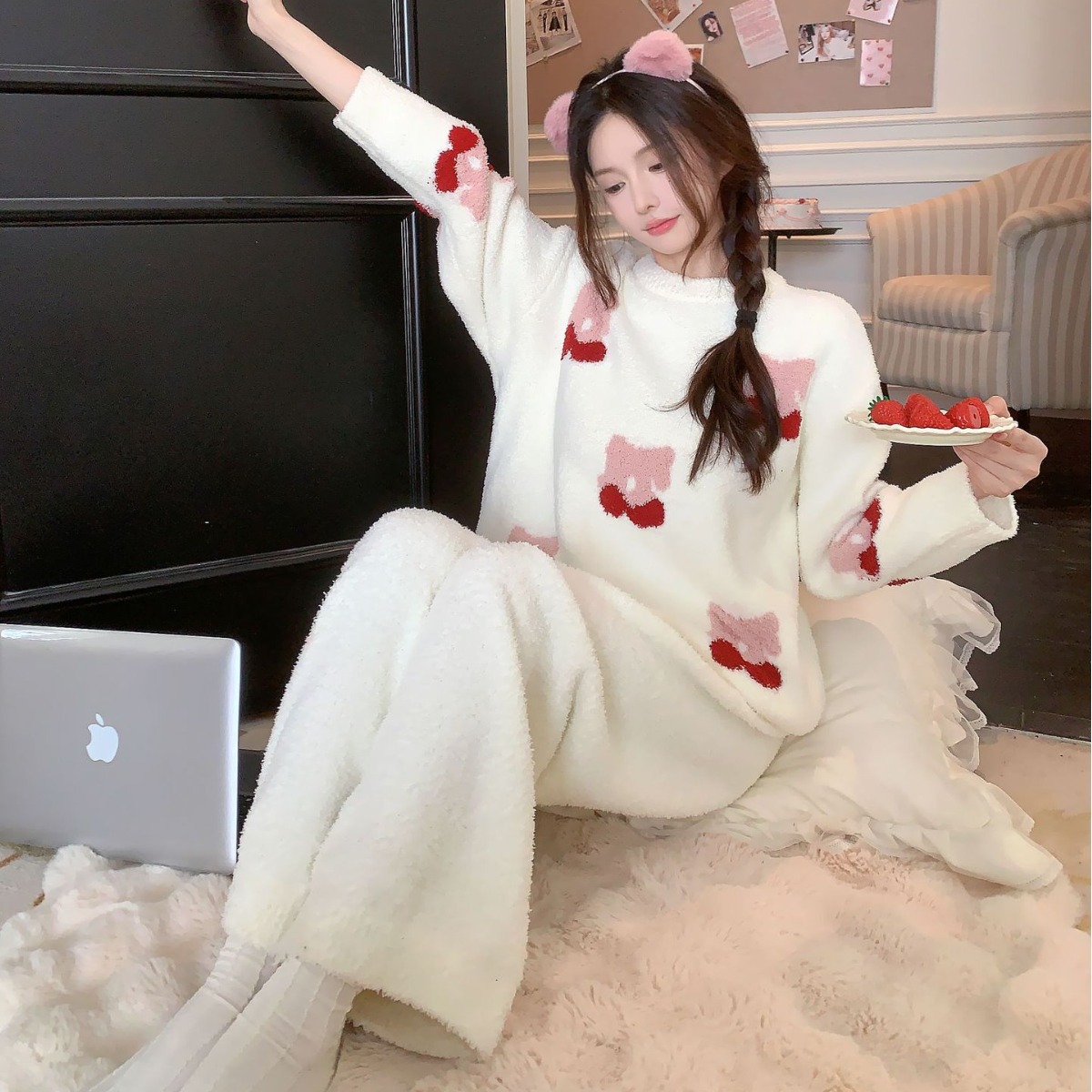 하프 벨벳 파자마 여성의 겨울 두꺼운 기모 따뜻한 연인 프리미엄 홈 옷 세트 크루 넥 가리 스타일 잠옷