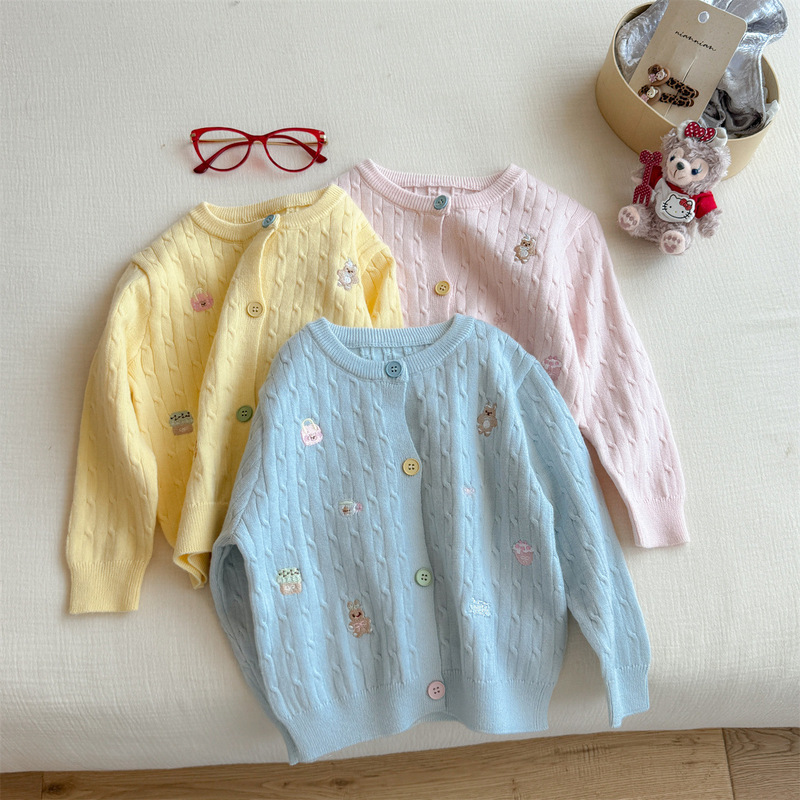 Sweet Little Girl's Cute Embroidered Sweater for Outerwear, New Spring and Autumn Knitted Cardigan Jacket for Baby Girls