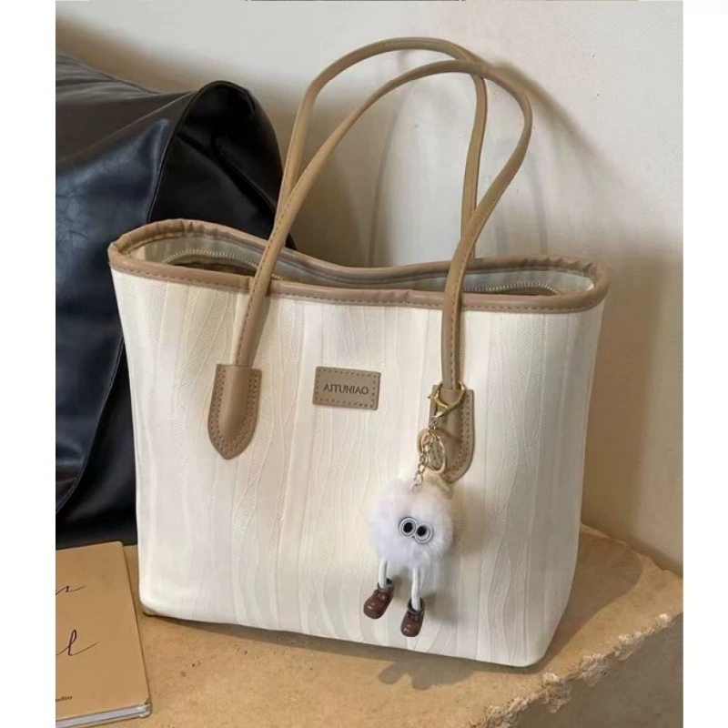 Большая емкость сумки для женщин 2024 новый прилив осенью и зимой простой дикий рюкзак для отдыха на работе