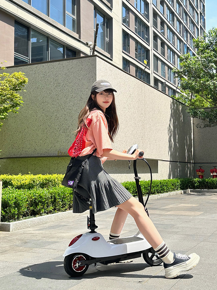 Electric Scooter for Adults, Commuting Scooter, Mini Electric Scooter for Girls, Foldable Dolphin Battery Scooter Wholesale