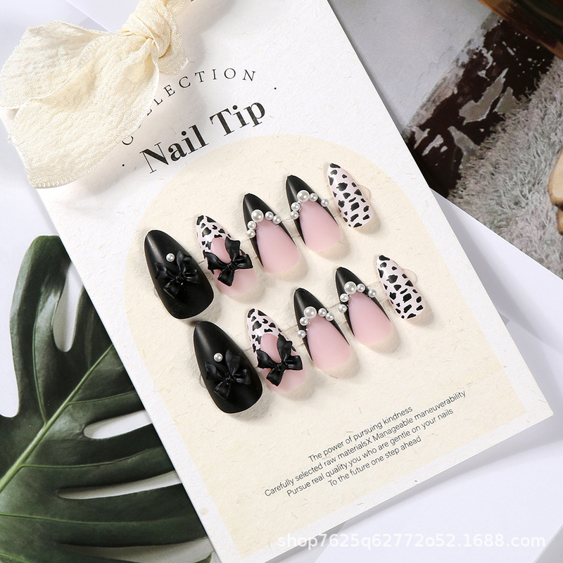 24 Pieces of Cross-Border Best-Selling Rhinestone-Encrusted Pearl Leopard Print Barbie Light Pink Bow European and American High-End Wearable Nails Fake Nails