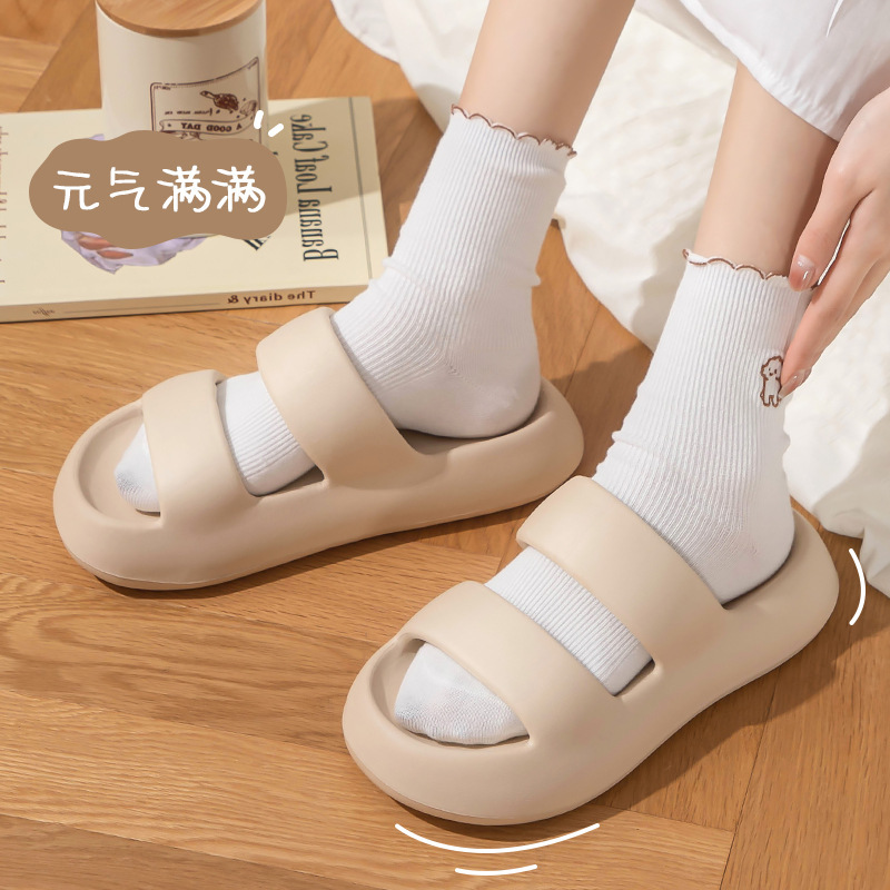 Clearance Summer Sandals for Women, Thick-Soled, Suitable for Outdoor Wear, Home, Indoor, Bathroom, Non-Slip, Comfortable, Hollow Design Clearance Summer Sandals for Women, Thick-Soled, Suitable for Outdoor Wear, Home, Indoor, Bathroom, Non-Slip, Comfortable, Hollow Design