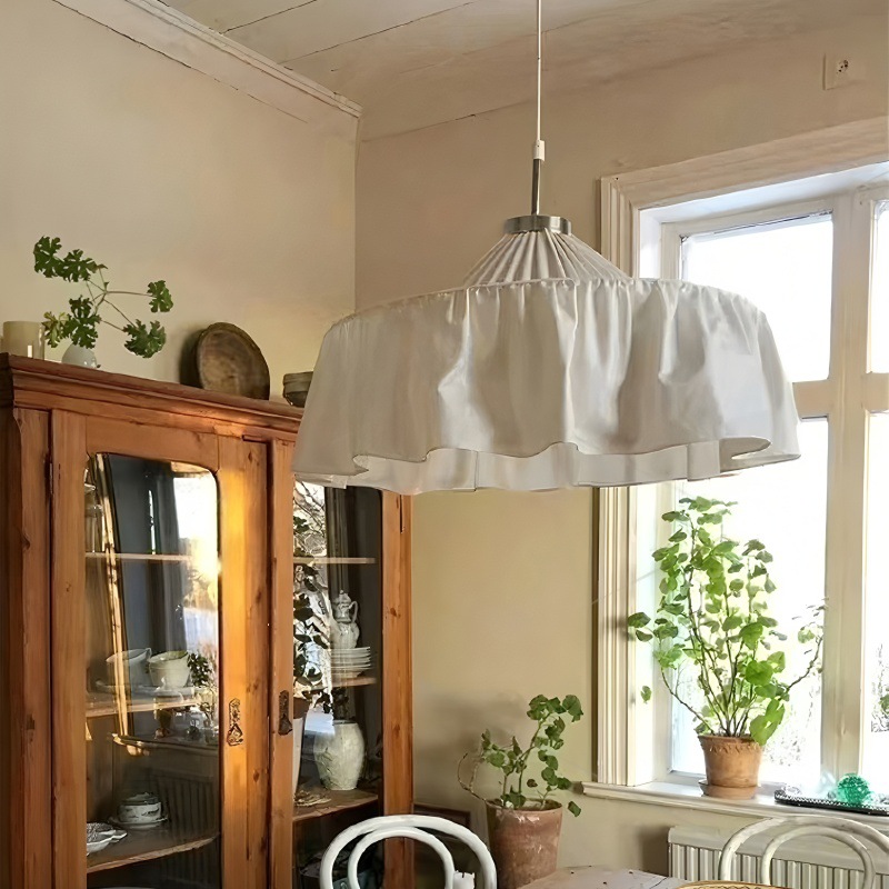 Nuevo estilo francés crema de viento restaurante lámpara candelabro sala de estar dormitorio estudio tienda de ropa decoración vivienda atmósfera lámparas de tela